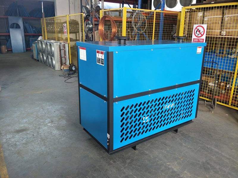 永磁變頻螺桿空壓機該怎么選擇冷干機？